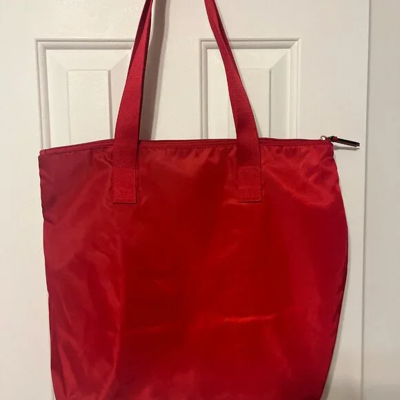 NWOT Victorias Secret large red heart tote - Picture 3 of 6